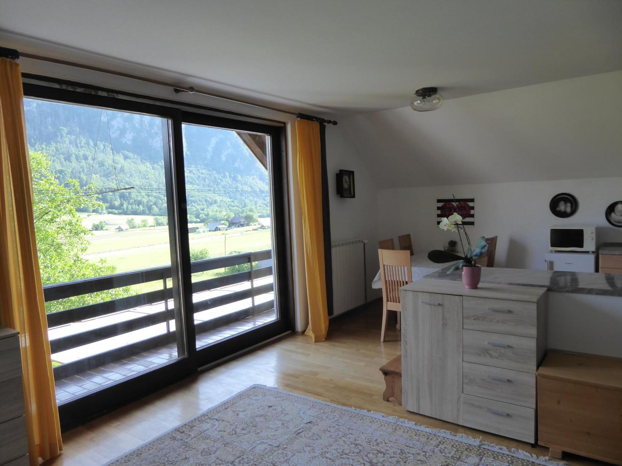 Tina * Bohinj